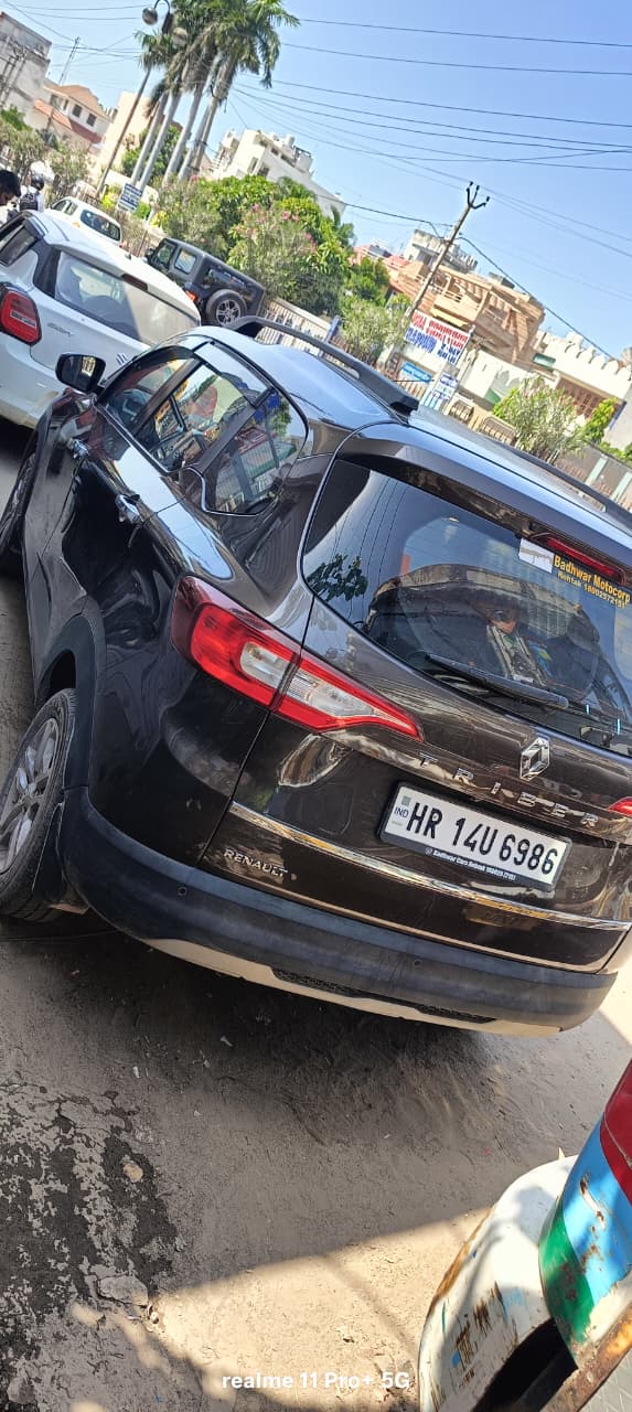 Renault Triber(2023-2024) Rxz